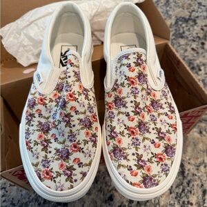 Vans Slip-On Sneakers Floral Design